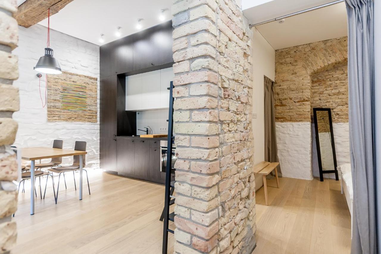 Old Town Pylimo Apartment By Urban Rent Вільнюс Екстер'єр фото